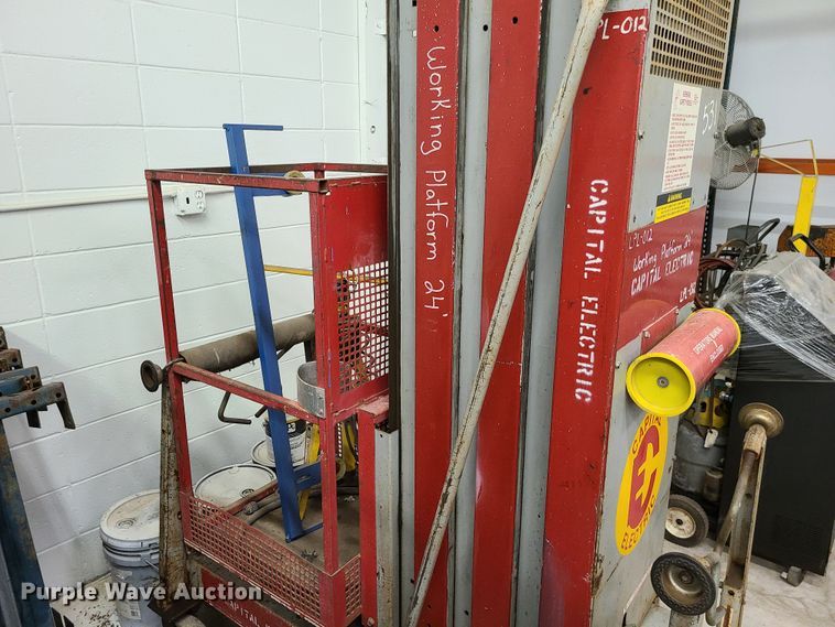 image for item DN5700 (2) vertical lifts