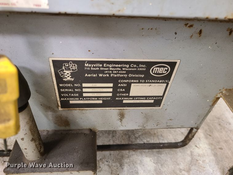 image for item DN5700 (2) vertical lifts