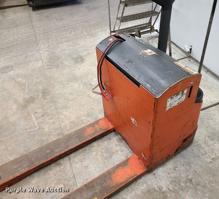 image for item DN5701 (3)  pallet jacks