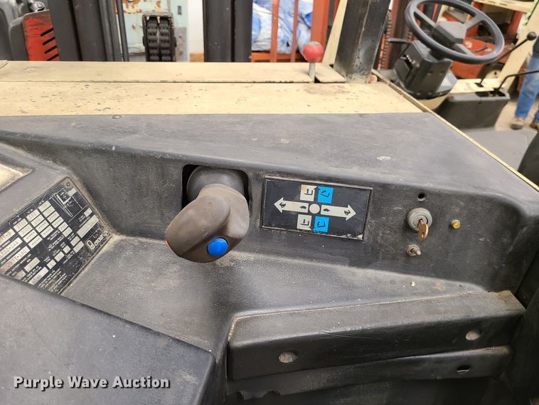 image for item DN5707 (2) forklifts