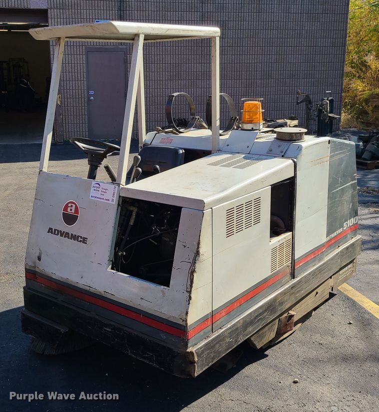 image for item DN5710 Advance Retriever 5100  sweeper