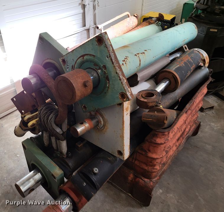 image for item DN5713 Hydraulic cylinders