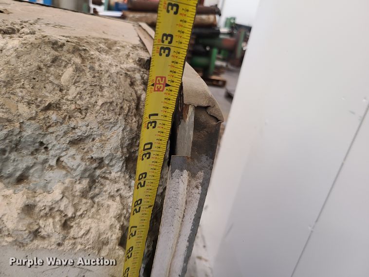 image for item DN5714 (4) safes