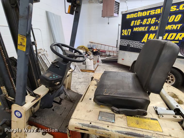 image for item DN5715 (2) Nissan forklifts