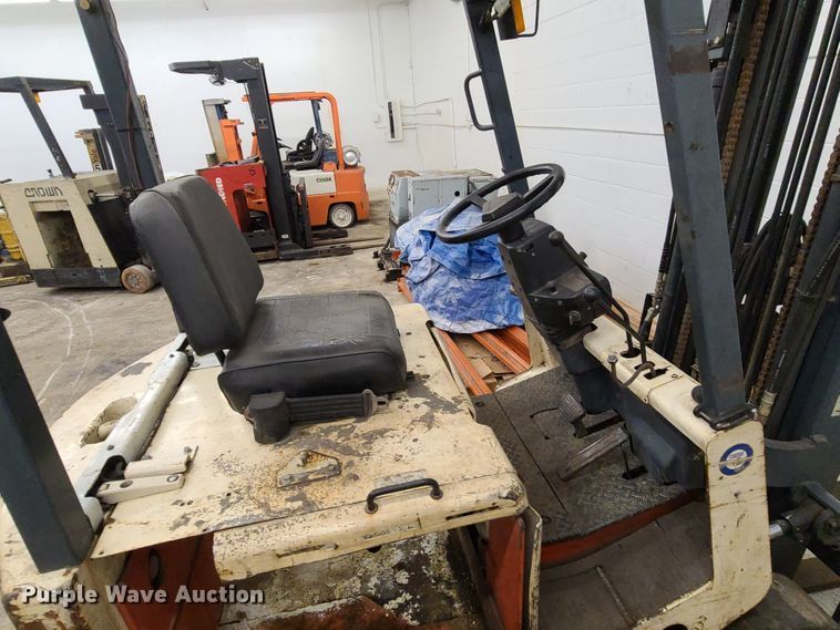 image for item DN5715 (2) Nissan forklifts