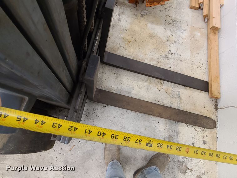 image for item DN5715 (2) Nissan forklifts