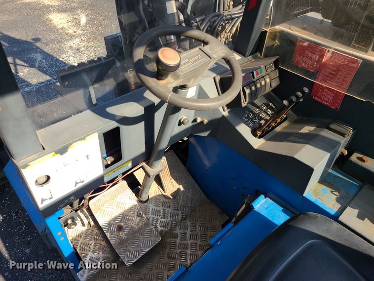 image for item DN5717 Teledyne Specialty Equipment E33PX  forklift