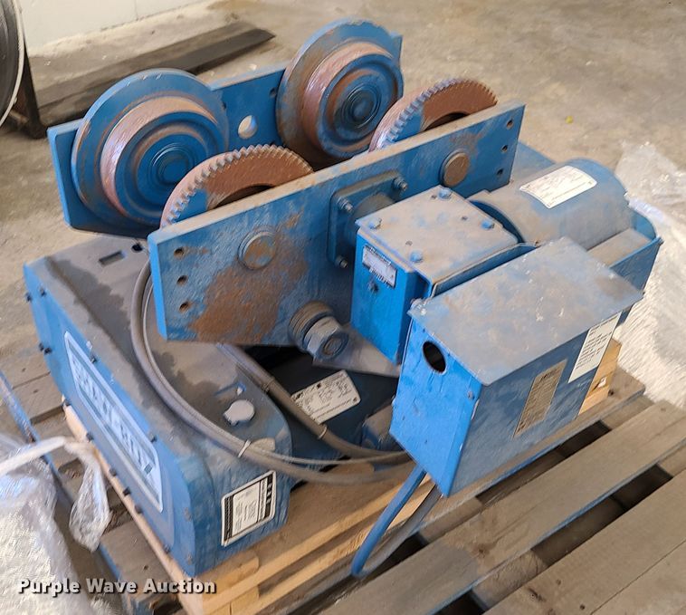 image for item DN5718 (3) Shaw Box hoists