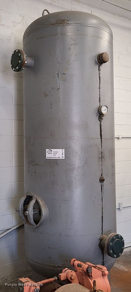 image for item DN5719 Campbell Hausfeld  air compressor