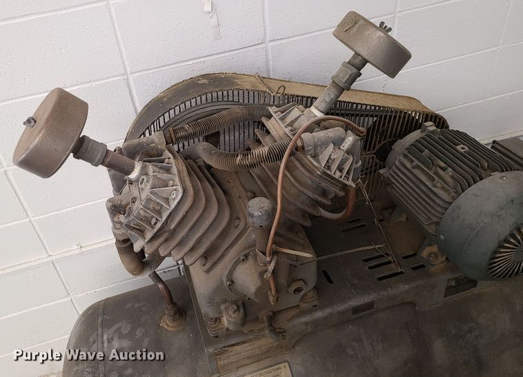 image for item DN5719 Campbell Hausfeld  air compressor