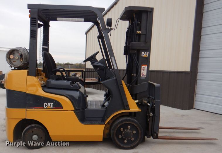 image for item DN6540 Caterpillar C5000  forklift