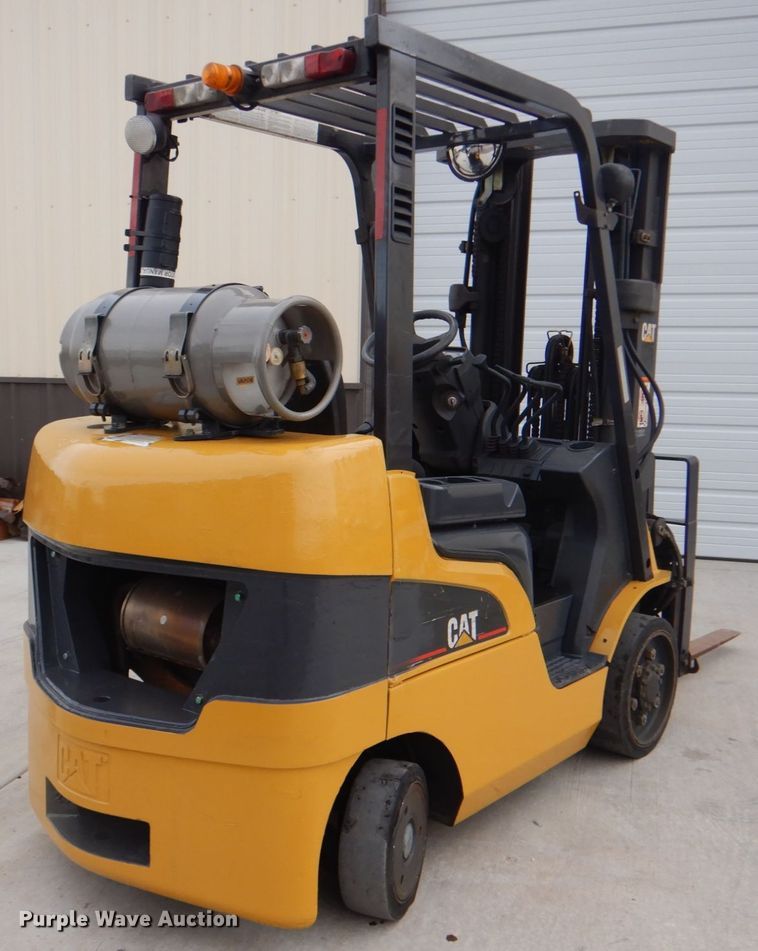 image for item DN6540 Caterpillar C5000  forklift