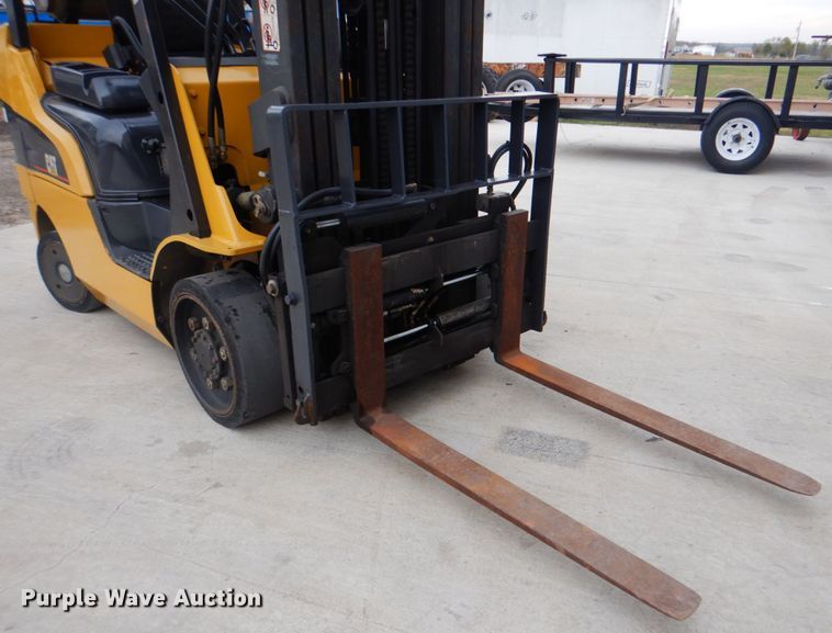 image for item DN6540 Caterpillar C5000  forklift