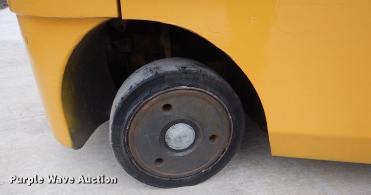 image for item DN6540 Caterpillar C5000  forklift