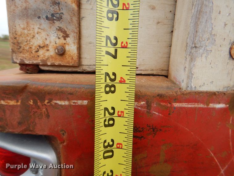 image for item DN6542 1948 Ford F6  grain truck