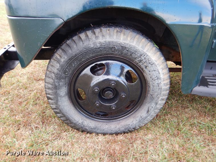 image for item DN6542 1948 Ford F6  grain truck