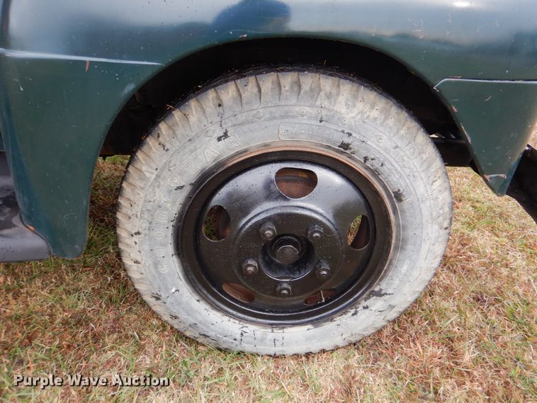 image for item DN6542 1948 Ford F6  grain truck