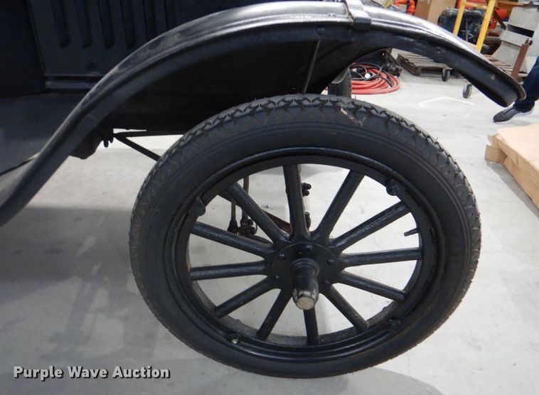 image for item DN6543 1925 Ford Model T