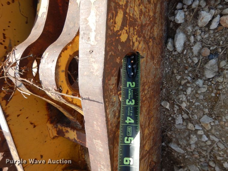 image for item ED9881 (2) excavator thumbs