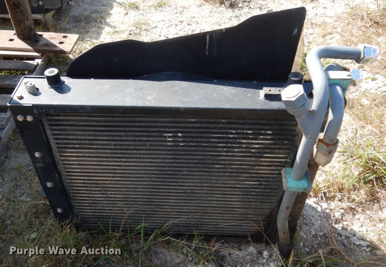 image for item ED9883 Cummins  engine