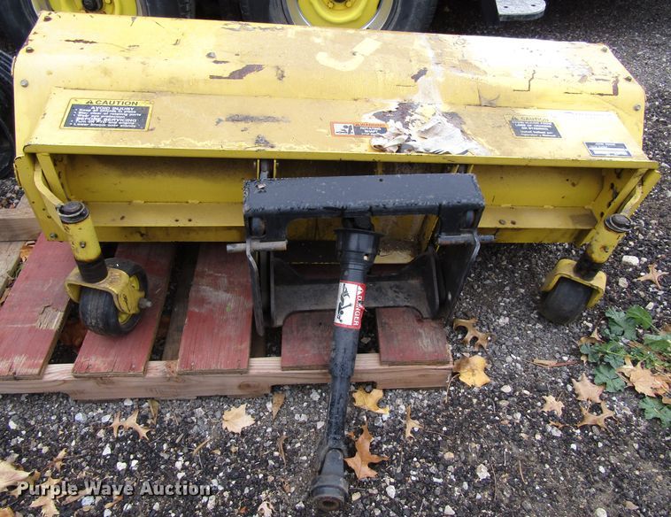 image for item EV9370 John Deere 51 Broom  broom