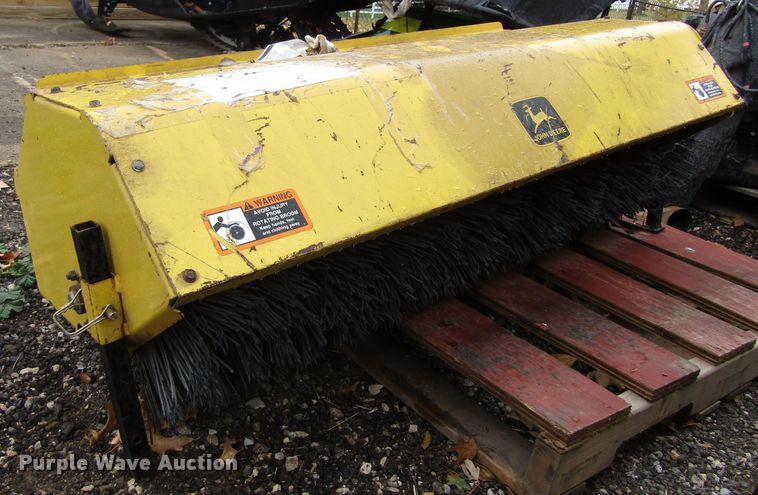 image for item EV9370 John Deere 51 Broom  broom