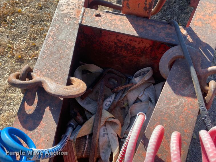 image for item EX9652 1992 Butler B-2024-A  equipment trailer