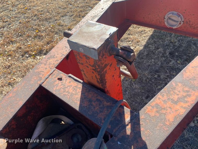 image for item EX9652 1992 Butler B-2024-A  equipment trailer