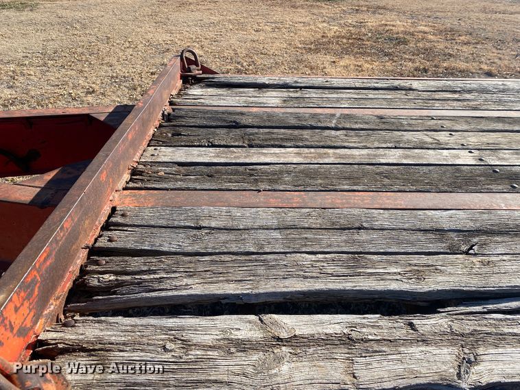 image for item EX9652 1992 Butler B-2024-A  equipment trailer