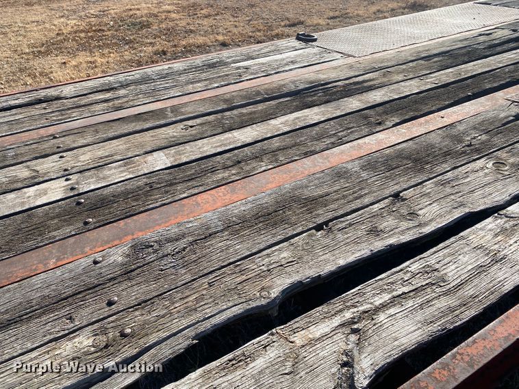 image for item EX9652 1992 Butler B-2024-A  equipment trailer