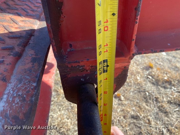 image for item EX9652 1992 Butler B-2024-A  equipment trailer