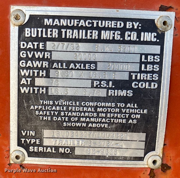 image for item EX9652 1992 Butler B-2024-A  equipment trailer