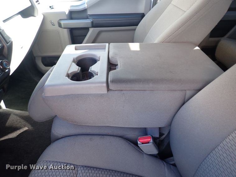 image for item EX9664 2016 Ford F150  SuperCrew pickup truck