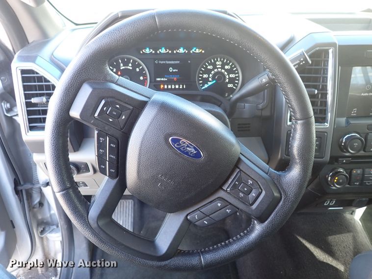 image for item EX9664 2016 Ford F150  SuperCrew pickup truck