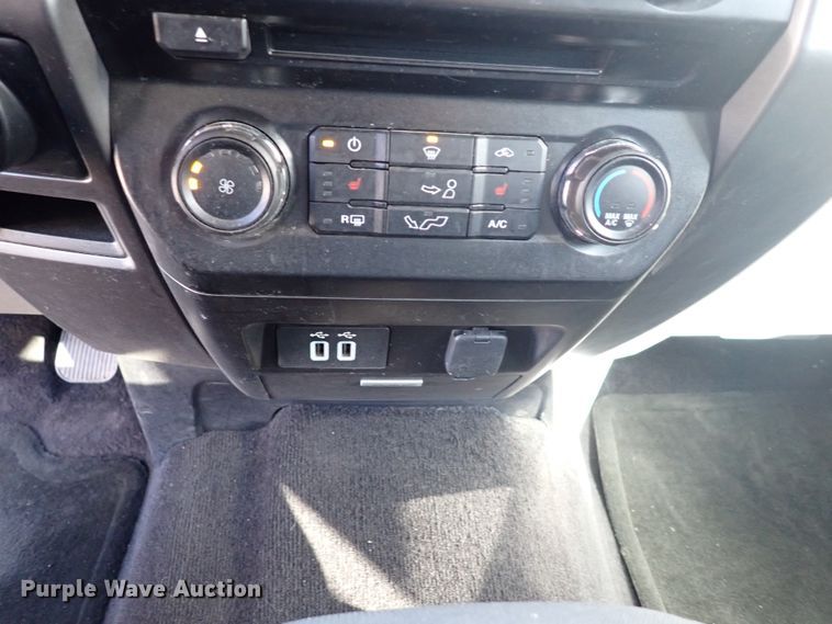 image for item EX9664 2016 Ford F150  SuperCrew pickup truck