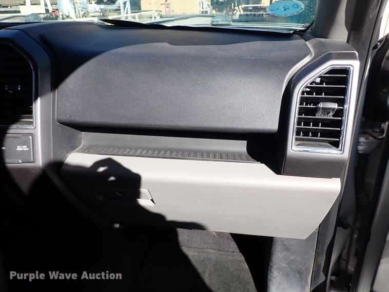 image for item EX9664 2016 Ford F150  SuperCrew pickup truck