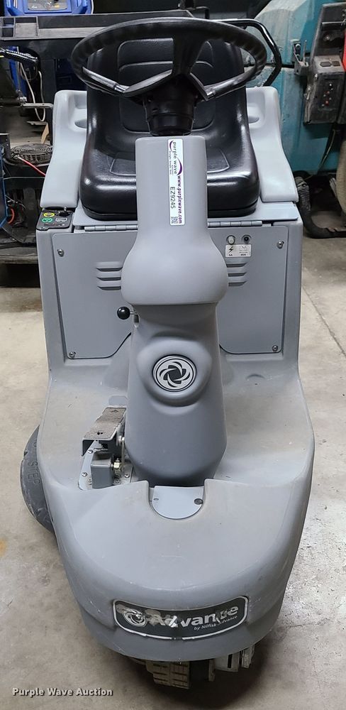 image for item EZ9245 Advance Abolition 2710  floor scrubber