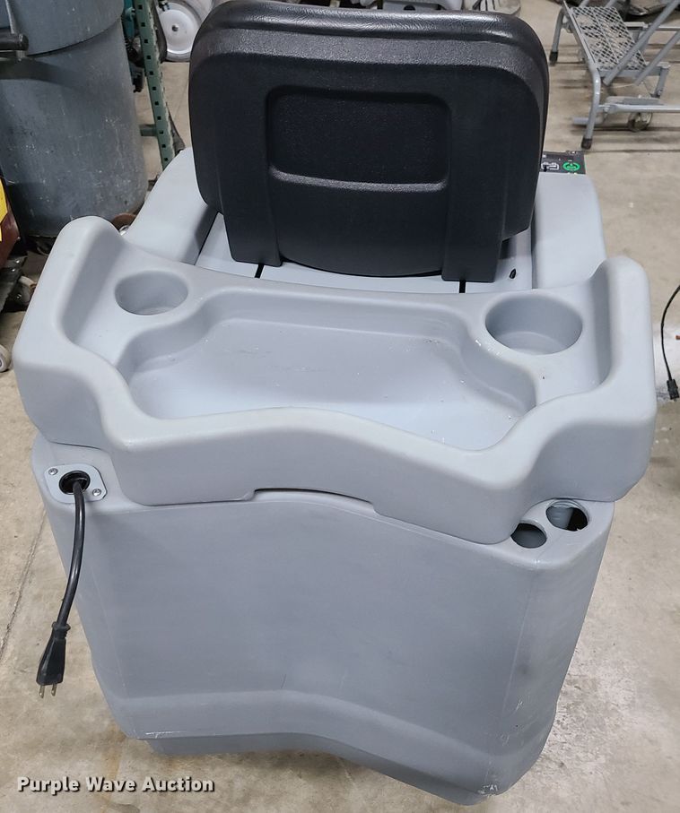 image for item EZ9245 Advance Abolition 2710  floor scrubber