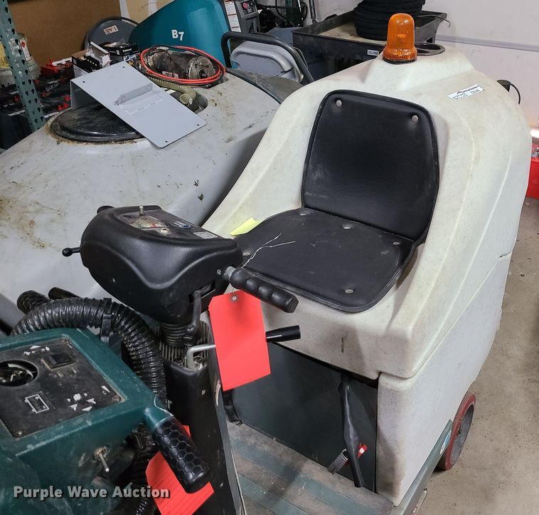 image for item EZ9246 (2) floor scrubbers