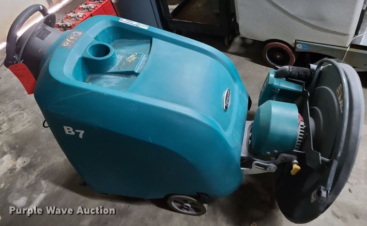 image for item EZ9248 Tennant B7  floor scrubber