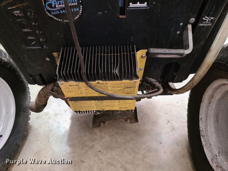 image for item EZ9249 (4) Wrangler floor scrubbers