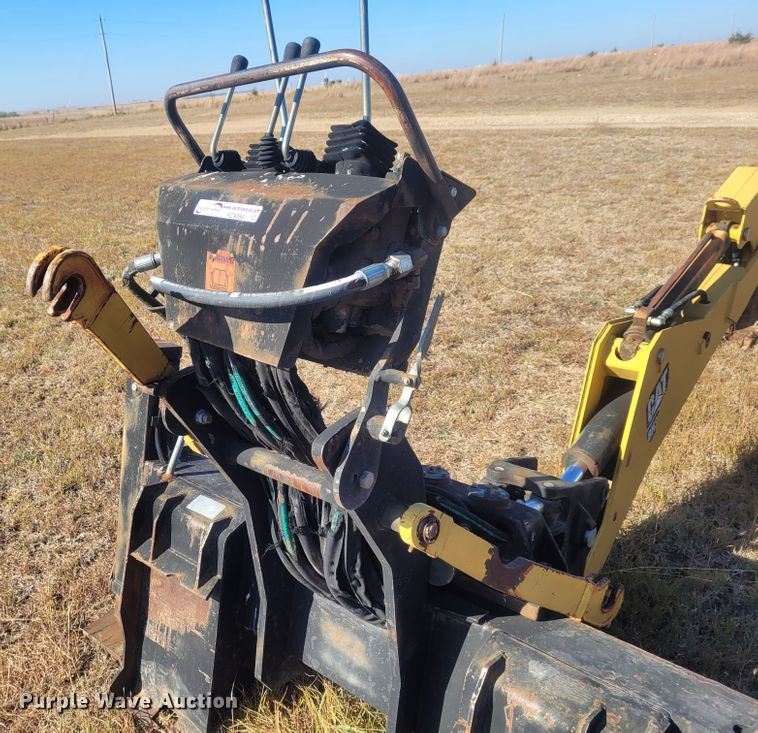 image for item FC9086 Caterpillar BH30  skid steer backhoe