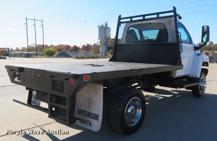 image for item FP9446 2005 Chevrolet C4500  flatbed truck