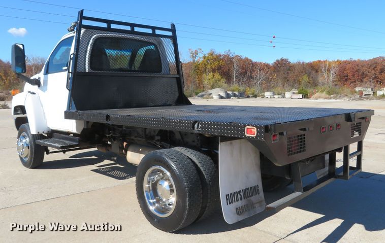 image for item FP9446 2005 Chevrolet C4500  flatbed truck