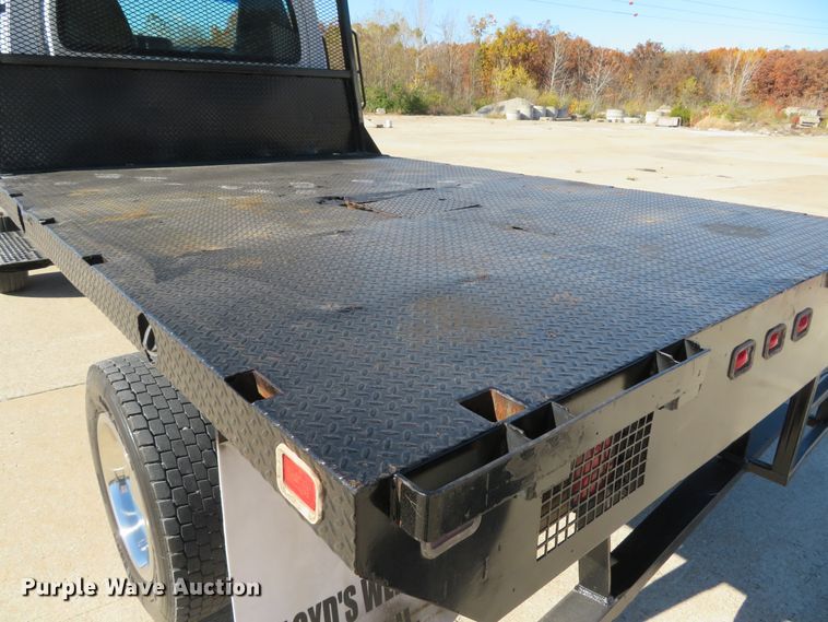 image for item FP9446 2005 Chevrolet C4500  flatbed truck