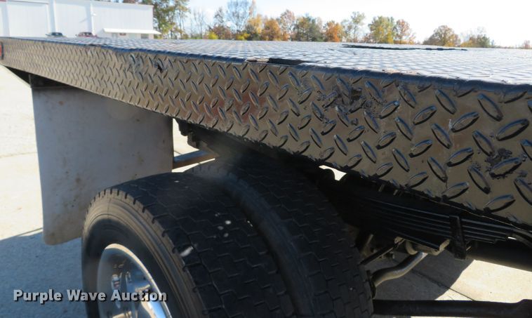 image for item FP9446 2005 Chevrolet C4500  flatbed truck