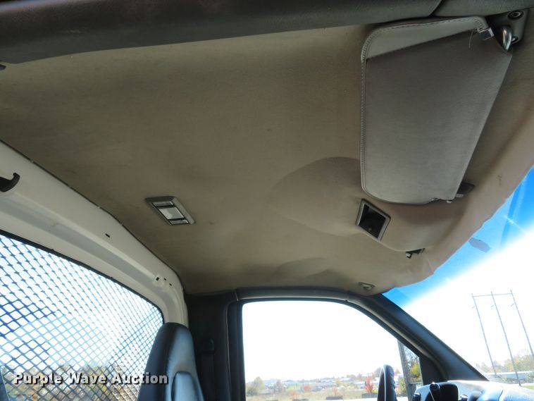 image for item FP9446 2005 Chevrolet C4500  flatbed truck