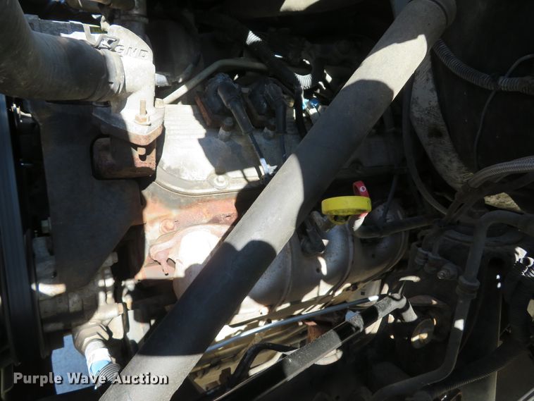 image for item FP9446 2005 Chevrolet C4500  flatbed truck