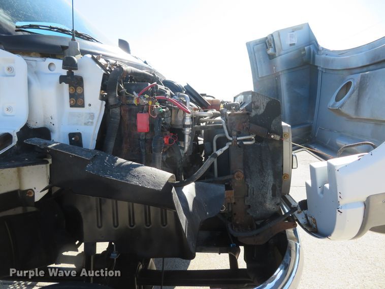 image for item FP9446 2005 Chevrolet C4500  flatbed truck