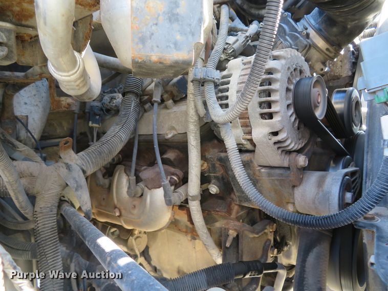 image for item FP9446 2005 Chevrolet C4500  flatbed truck